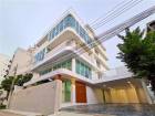 ขายบ้าน-โฮมออฟฟิศ 5 ชั้นทำเลอ่อนนุช มีลิฟท์