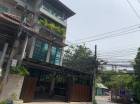 ให้เช่า ทาวน์โฮม หมู่บ้านสิริสาทร JY 195 ตรม. 5ชั้น แบ่งเช่าชั้น 2ขึ้นไป เฟอร์นิเจอร์ครบ ราคาย่อมเยาว์ เข้าออกได้หลายทาง ติดต่อได้ 24ชม.