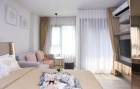 Life One Wireless 600 meters from BTS Ploenchit (with shuttle bus to BTS)