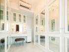 The Lofts Ekamai safe