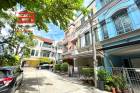 ทาวน์โฮม กลางเมืองบริติชทาวน์ ศรีนครินทร์ เนื้อที่ 20.6 ตรว. ถนนศรีนครินทร์ อ.บางพลี จ.สมุทรปราการ