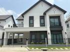 ให้เช่าบ้าน 57ตรว. 4 นอน Centro บางนา ติด Megaบางนา บ้านไม่เคยเข้