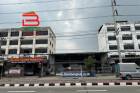 ที่ดินพร้อมสิ่งปลูกสร้าง เนื้อที่ 100 ตรว. ติดถนนลำลูกกา ต.ลาดสวาย อ.ลำลูกกา จ.ปทุมธานี