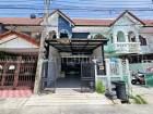 R1 ทาวน์เฮ้าส์ คู้บอน 27 แยก 48 รีโนเวทใหม่พร้อมอยู่