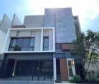 ให้เช่าบ้านเดี่ยว3 ชั้น มีลิฟท์ สระว่ายน้ำ บูก้าน กรุงเทพกรีฑา