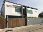 ขายบ้านพร้อมที่ดิน เนื้อที่ 126 ตรว หมู่บ้านธารารมณ์ ซอยรามคำแหง 