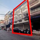 ขายอาคารพาณิชย์ 3 คูหา 4 ชั้น – ทำเลทอง ย่านรัชดาภิเษก ใกล้ MRT พระราม 9