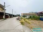 ขายที่ดิน พร้อมสิ่งปลูกสร้าง  ใกล้เซนทรัลนครปฐมเนื้อที่ 633 ตรว. 