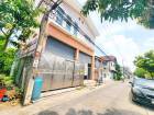 ไบเทคบางนา ใหญ่มาก  ให้เช่าโกดัง-อาคาร 2 คูหา 2 ชั้น 52 ตร.วา 402