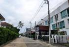 ขายทาวน์เฮ้าส์ หมู่บ้านมายด์ ฮอฟฟ์ ร่มเกล้า-สุวรรณภูมิ เนื้อที่ 23 ตร.ว. ทำเลดี ติดถนนร่มเกล้า