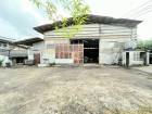 ขายที่ดินพร้อมสิ่งปลูกสร้าง ถนนเลียบคลองภาษีฝั่งเหนือซอย 20 กรุงเ