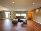 ให้เช่าคอนโดห้องใหญ่ โปโล เรสซิเดนซ์ - 200 ตรม. ชั้น 5 ห้องมุม วิวโปโลคลับ**Fully Furnished**