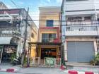 อาคารพาณิชย์ 3 ชั้น 3 ห้องนอน ให้เช่า ทำเลดีในหน้าทอน เกาะสมุย