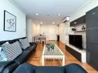 ขายพร้อมผู้เช่าคอนโด Lumpini Suite Sukhumvit 41 (ลุมพินี สวีท สุขุมวิท 41) 70 ตรม. 2 นอน 2 น้ำ ชั้น 6 พร้อมเฟอร์นิเจอร์ และ เครื่องใช้ไฟฟ้า