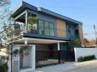 ขาย 12.9 ล้าน บ้านสร้างใหม่ 2 ชั้น สไตล์โมเดิร์น หางดง เฟอร์นิเจอ