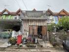 ทาวน์เฮ้าส์ 2 ชั้น หมู่บ้าน พงษ์ศิริชัย 4 เพชรเกษม 81 หนองแขม