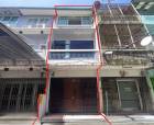 อาคารพาณิชย์ 3 ชั้น ซอยเจริญกรุง 61 สาทร รีโนเวทใหม่