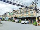 ตลาดชัชวาล ให้เช่าอาคารพาณิชย์ 3.5 ชั้น  25ตร.วา.คลอง 7 3.5 กม. 