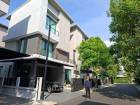 ขายบ้านหรู รีโนเวทใหม่ทั้งหลัง | บ้านกลางเมือง Classe เอกมัย-รามอ