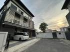 บ้านเดี่ยวริมน้ำ 3 ชั้น พร้อมลิฟต์ พานารา เทพารักษ์ 65 ตร.ว
