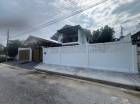ขายบ้านเดี่ยวหมู่บ้านเมืองเอกบางปู เนืัอที่ 90 ตรว สนใจติดต่อ 0616296914