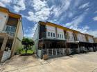 ขายทาวน์โฮม 2 ชั้น 21.10 ตรม. Golden Town วัชรพล - สุขาภิบาล 5