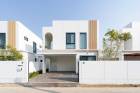บ้านสร้างใหม่ 2 ชั้น สไตล์โมเดิร์น สวยสะดุดตา ตกแต่งครบ หางดง