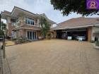 ขายบ้านเดี่ยวหลังใหญ่ Type A แกรนด์มณีรินทร์ สามมุข-บางแสน เมืองช