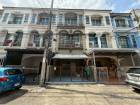 ขายทาวน์โฮม 3 ชั้นเล่นระดับ บ้านกลางเมือง โชคชัย 4