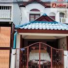 หมู่บ้านนครทอง บางเมือง ทำเลดี ใกล้สิ่งอำนวยความสะดวกมากมาย
