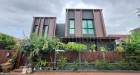 บ้านเดี่ยว บ้านปลาทอง ถนนศรีนครินทร์  รีโนเวทใหม่ 