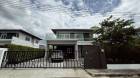 ขายขาดทุน เจ้าของกลับต่างประเทศ 11 ล้าน SereneLake Villa @ Mantan