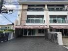 ให้เช่า ทาวน์โฮม 3 ชั้น โครงการ บ้านกลางเมือง ลาดพร้าว71 นาคนิวาส