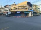 ขาย ตึกแถวหัวมุม 3 ชั้น ทำเลทอง ถนนจักรนารายณ์ อู่ทอง สุพรรณบุรี