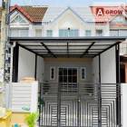 หมู่บ้านพูนสินธานี 3  ซอยเคหะร่มเกล้า 64 รีโนเวทใหม่ทั้งหลัง พร้อ