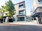 ให้เช่าบ้าน3ชั้น4นอนบ้านกลางเมืองคลาสเซ่เอกมัย-รามอินทรา