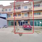 ตลาดเอซี คลอง4 2กม. ตลาดกลางลาดสวาย ให้เช่าอาคารพาณิชย์ 3 ชั้น 26