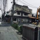 ขายบ้านเดี่ยว 2 ชั้น เป็นบ้านไม้กึ่งปูน พื้นที่ 60 ตารางวา อยู่ปากซอยนวมินทร์ 111 เขตบึงกุ่ม 