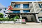  โฮมออฟฟิศ Wayra Biznet Romklao-Suvarnabhumi (เวร่า บิสเน็ท ร่มเกล้า-สุวรรณภูมิ) (ตรงข้ามซอยร่มเกล้า 19/3) เนื้อที่ 56.5 ตร.ว (ใกล้ท่าอากาศยานสุวรรณภูมิ) แขวงคลองสามประเวศ เขตลาดกระบัง กรุงเทพมหานคร