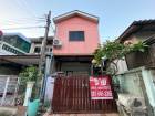 ทาวน์เฮ้าส์ 2 ชั้น หมู่บ้านราณี 7 สวนสยาม ซอย 4  เลขที่ 110 