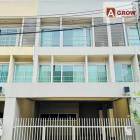 หมู่บ้านโนเบิล คิวบ์ พัฒนาการ ทำเลดี เพื่อนบ้านน่ารักทุกคน