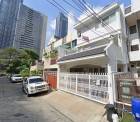  บ้านหรู 3 ชั้น ดาดฟ้า MRTพระราม9 700ม. เซ็นทรัล พระราม9  600ม.