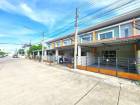 ให้เช่า ทาวน์โฮม HS041 พร้อมเฟอร์ เดินทางสะดวก ติดถนนเมน มบ ไลท์ โฮมทาว์น 128 ตรม 20.6 ตรว บ้านบึง ชลบุรี ทำเลดีใกล้ โลตัส บิ๊กซี แมคโคร QMB