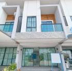 ให้เช่า/ขายอาคารพาณิช 2 ชั้น ติดถนน เก้ากิโล ศรีราชา ชลบุรี