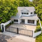 รามคำแหง 110-112 MRT สัมมากร 200 ม.ให้เช่าเดี่ยว 2 ชั้นหัวมุม 