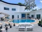 ขาย Pool Villa ใหญ่ แต่งสวย ครบ ไร่เศษ กลางพัทยา เหมาะทำรายวัน