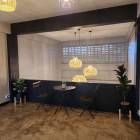 ตึกแถว 4 ชั้น มีดาดฟ้าไว้นั่งชิลล์ หรือนั่งชมวิวได้ ช้างเผือก