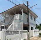 ขายบ้านพร้อมที่ดินจำนวน 2 หลัง บ้านสันเหนือ ซอย 5 ข้างวัดสันกำแพง