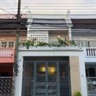 ให้เช่า ทาวน์เฮ้าส์ 2 ชั้น หมู่บ้าน คลองจั่นวิลล่า2