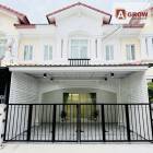 หมู่บ้านเดอะคอนเนค 8 บางนา กม.10 รีโนเวทใหม่ เฟอร์ฯครบ พร้อมอยู่